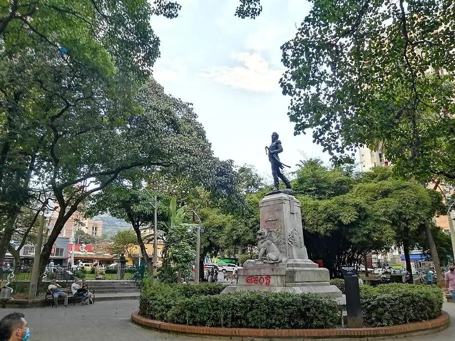 Alojamiento Guadalupe 101 Medellín Colombia